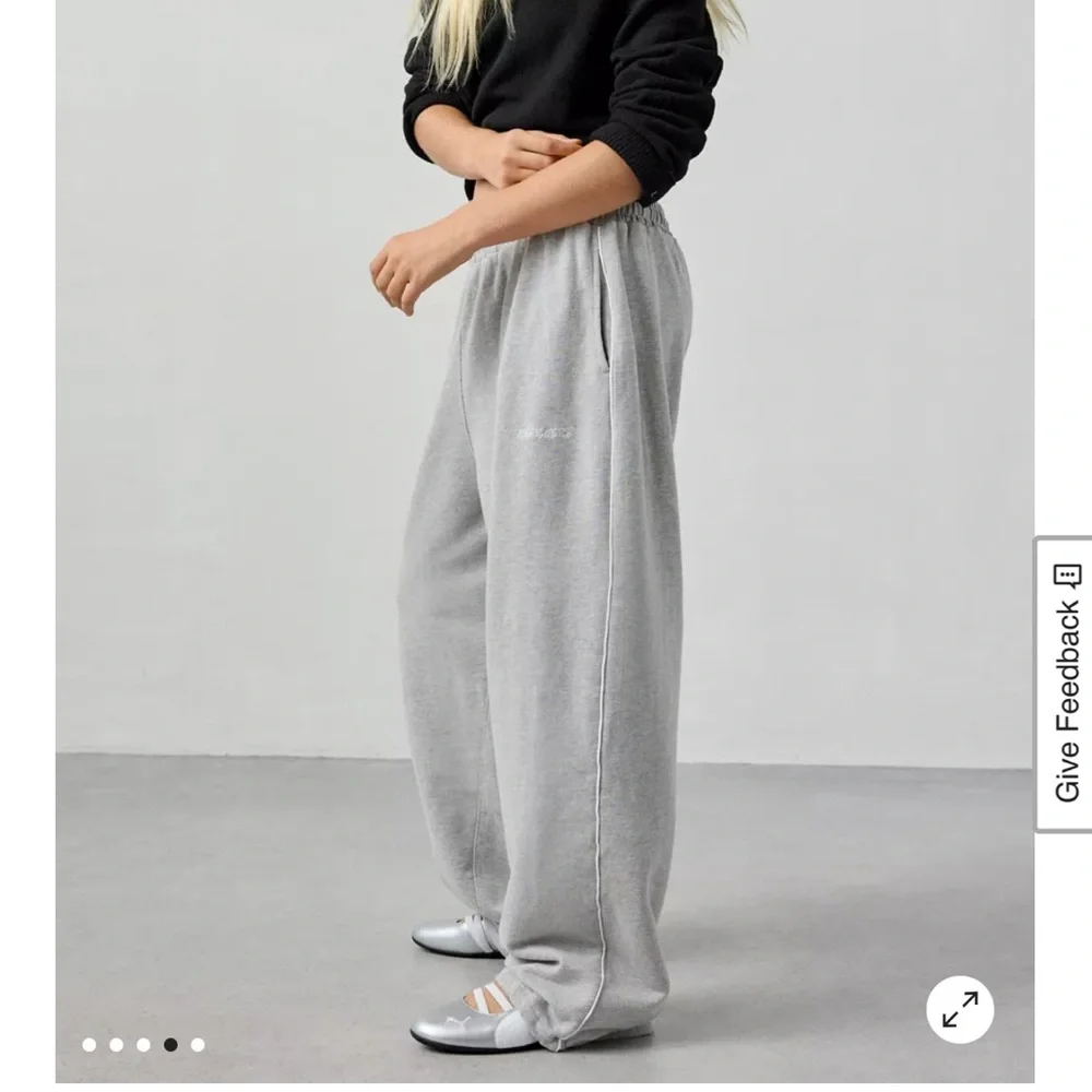 Les Frans Wide Leg Sweatpants - Picture 7 of 8